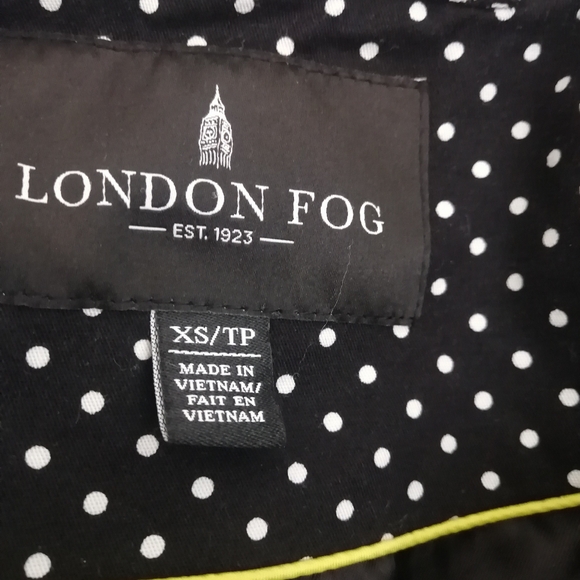 London Fog XS - Picture 6 of 7